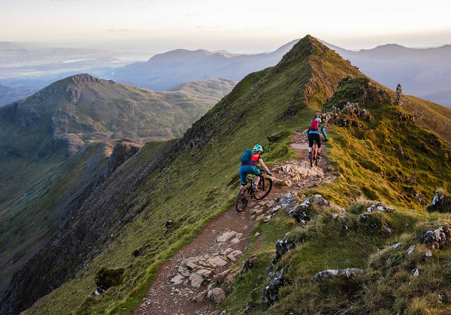 5 de las mejores rutas de ciclismo de montaña del Reino Unido